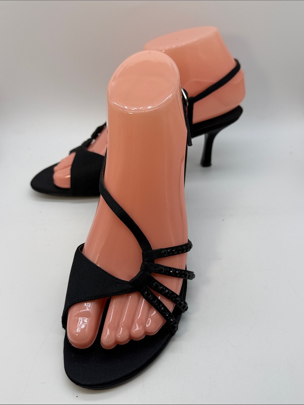 Margo by Metaphor Black Satin Dress Sandals 2 1/4” Heel Sz 6.5